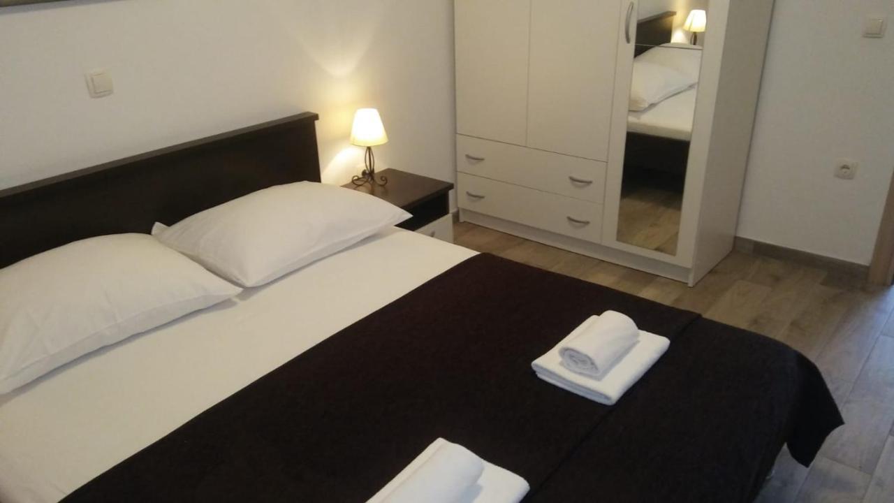 Apartments Valeria Kaštela Eksteriør billede